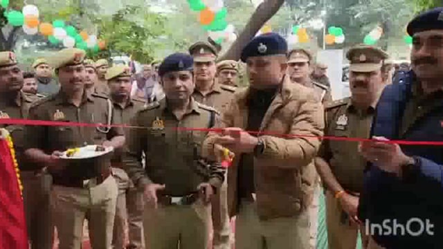 मथुरा की बिरला मंदिर चौकी को स्मार्ट चौकी बनाए जाने पर उपनिरीक्षक नीरज भाटी ने दुल्हन की तरह सजाया