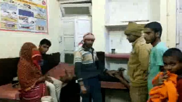 बैंक के कर्ज एवं जंगली जानवरों के द्वारा फसल खराब करने से परेशान 25 वर्षीय किसान ने फांसी लगाकर दी जान