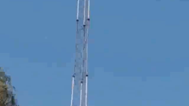 सफाई कर्मी ने टावर पर चढ़कर किया हंगामा
स्थानीय नागरिकों व पुलिस के समझाने से उतरा नीचे