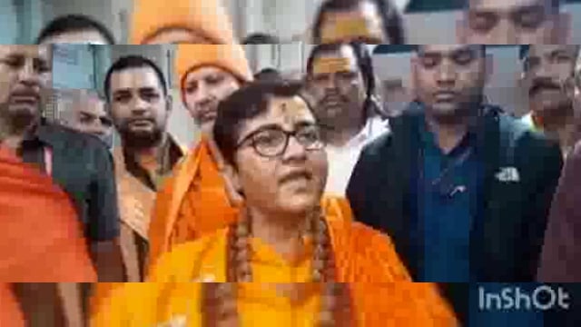 बीजेपी की फायर ब्रांड नेता सांसद साध्वी प्रज्ञा सिंह ठाकुर आज वृंदावन पहुंची धीरेंद्र बागेश्वर धाम का किया समर्थन
