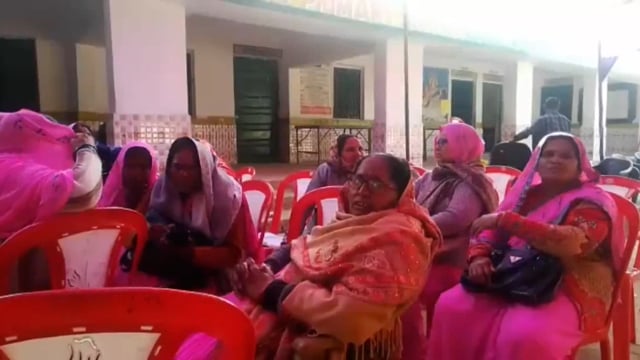 खण्ड शिक्षा अधिकारी मांधांता पर आंगनबाड़ी कार्यकत्रियों के ट्रेनिंग पर खर्च होने वाले धन डकाराने का आरोप