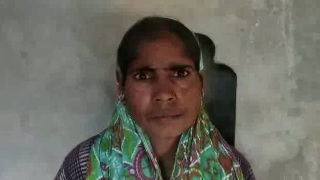 बलरामपुर रेहरा विकास खंड के नौव्वाकोल निवासी महिला ने ग्राम प्रधान पर लगाए गंभीर आरोप सुनिए क्या कुछ कहती है महिला।