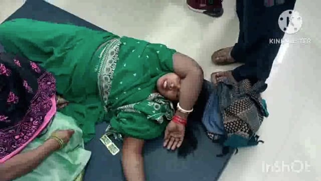 सूरजगढ़ा खेमतरनी स्थान निवासी मां बेटे सड़क एक्सीडेंट में हुए गंभीर रूप से जख्मी किया गया रेफर