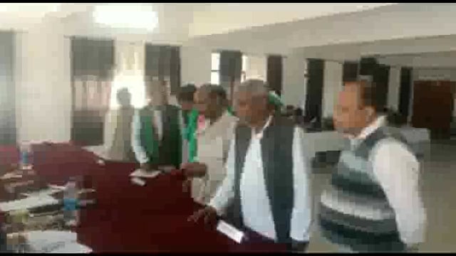 पैलानी के उपजिलाधिकारी की अध्यक्षता में आयोजित किया गया संपूर्ण समाधान दिवस का