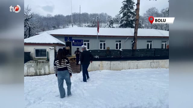 Bolu’da karda mahsur kalan 23 Güney Koreli turist kurtarıldı