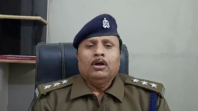 थाना सहार के अंतर्गत सहार- बिधूना मार्ग पर टेम्पो व पिकअप की टक्कर से हुई दुर्घटना के संबंध में क्षेत्राधिकारी बिधूना 