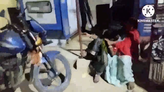 खेसर थाना क्षेत्र के विश्वकर्मा टोला निवासी66वर्षीय लक्ष्मण शर्मा की जमीनविवाद में शीर कुचलक कीगई हत्या पुलिस कररही जांच