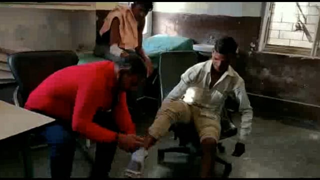 गौरी कला के पास में बाइक सवार हुए सड़क हादसे का शिकार,डॉयल 112 ने भर्ती कराया अस्पताल में