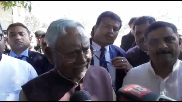 बांका के कटोरिया मनिया के समाधान यात्रा में बिहार के मुखिया ने किया विभिन्न कार्यों की समीक्षा,
सत प्रतिशत कार्यों को हो