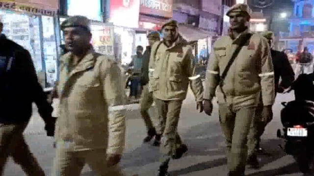 एस पी ने नगर कोतवाली का किया औचक निरीक्षण, पुलिस मे मचा रहा हड़कंप

