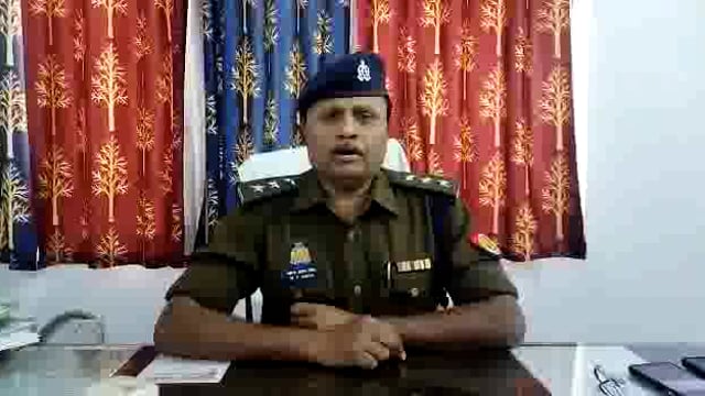 थाना ऐरवाकटरा के ग्राम बरौना कला स्थित शनि देव के मन्दिर को छतिग्रस्त करने वाले अभियुक्त की गिरफ्तारी के सम्बन्ध में 