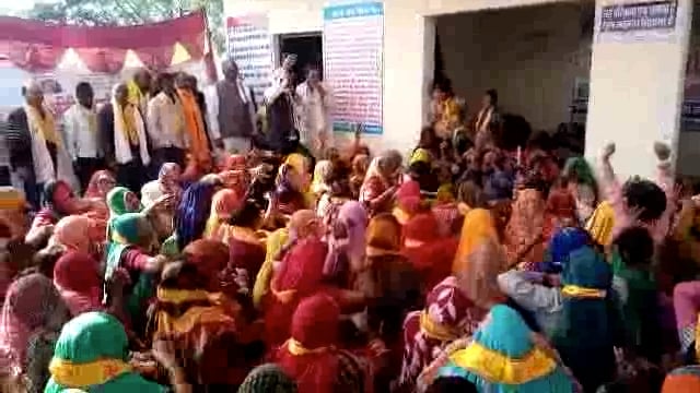 मातृशक्ति ने की सहभागिता, क्रमिक अनशन का चौथा दिन