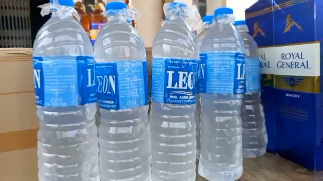 धोरैया पुलिस ने 18 लीटर देशी महुआ शराब किया बरामद, बाईक जब्त