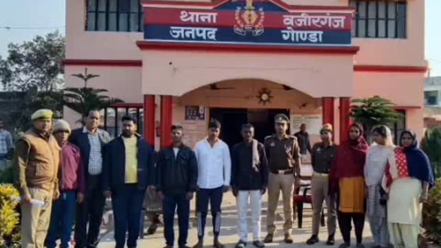 वजीरगंज पुलिस ने शांति भंग करने के मद्देनजर कई जगह से 9 लोगों को गिरफ्तार कर न्यायालय किया रवाना