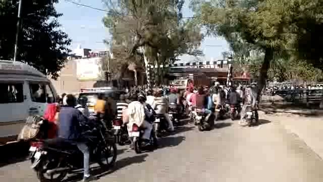 राया में एक बार फिर हुई जाम की पुनरावृत्ति: घंटों तक जाम 