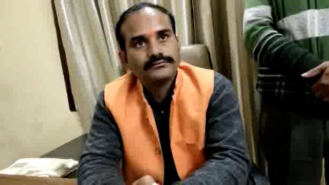 बलरामपुर छुट्टा जानवर से किसान परेशान सुनिए क्या कुछ कहते हैं किसान मोर्चा जिला प्रभारी राघवेंद्र प्रताप तिवारी