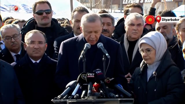 Erdoğan “Üniversitelerimizi Tatil Ediyoruz”