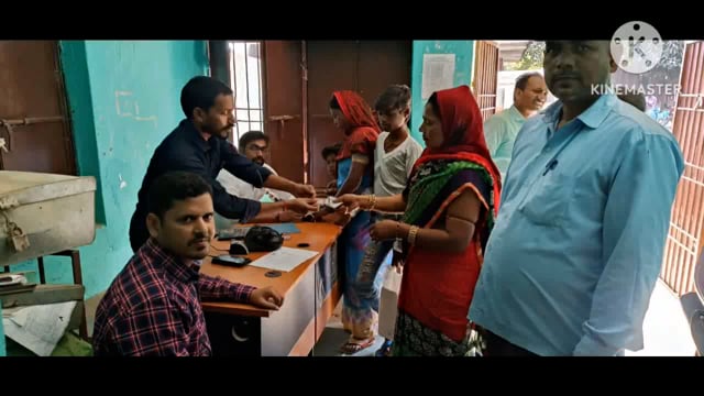 पीएम किसान सम्मान निधि योजना के किसानों के e-kyc हेतु फुल्लीडुमर प्रखंड कृषि कार्यालय में विशेष कैंप आयोजित