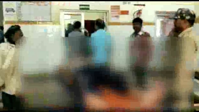 अदरी के पास में तेज रफ्तार गति से जा रहे चार पहिया वाले ने बाइक को मारी टक्कर,बाइक चालक हुआ घायल