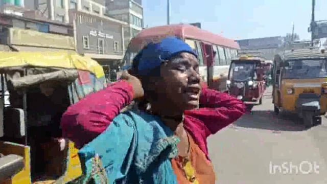 युवती ने किया मोबाइल पार की मजा मत मौके पर पहुंची पुलिस