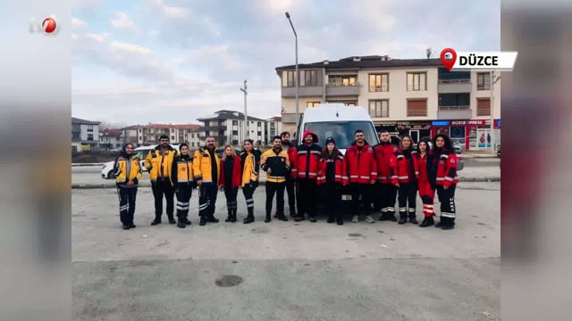 Düzce 112 ve UMKE Ekipleri Adıyaman'a Nöbet Değişimi İçin Yola Çıktı