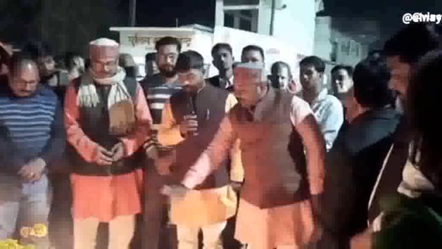 भारत माता के जयकारे लगाए गए