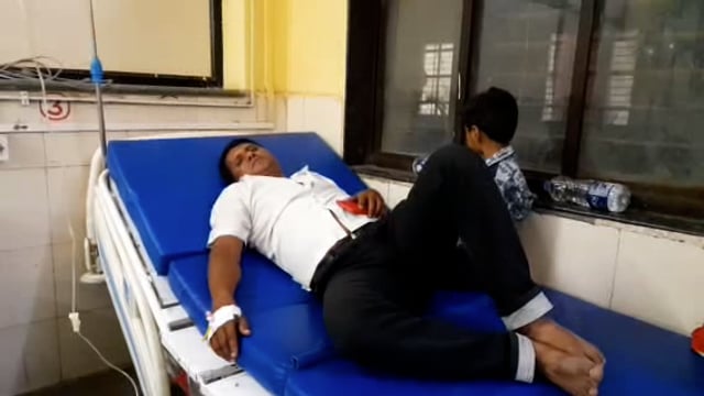 आश्रम शाळेला अनुदान मिळवून देतो म्हणून फसवणूक,तक्रारदाराचे उपोषण,पृकृती खालावली