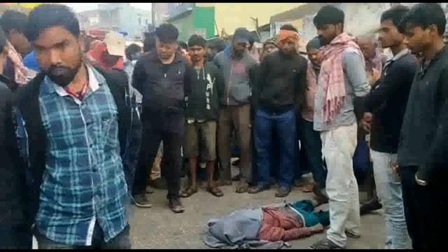 अमरपुर शहर के गोला चौक के समीप ट्रक की टक्कर से वृद्ध की घटना स्थल पर ही हुई मौत