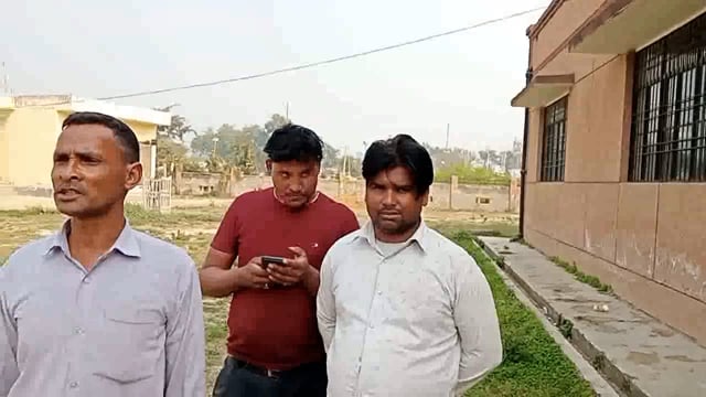 कोतवाली खेर कस्बा खैर में अज्ञात चोरों ने दिया चोरी को अंजाम पीड़ित ने खैर पुलिस से लगाई मदद की गुहार