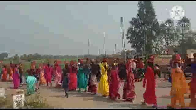 नवादा बिहार पकरीबरावां प्रखंड मुख्यालय स्थित जसत गांव में महा शिवरात्रिपर्व को लेकर निकाली गई 251कलश यात्रा 