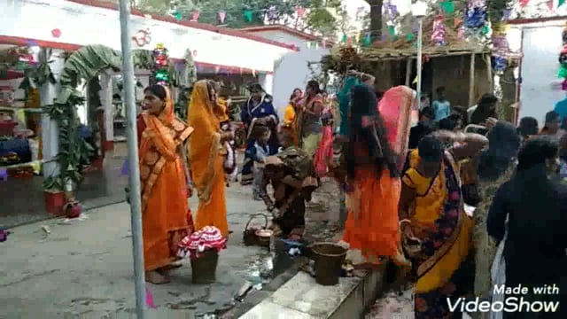 महाशिवरात्रि के अवसर पर शिवालयों में भक्तों की उमड़ी भीड़ गुंजा ओम नमः शिवाय का मंत्र