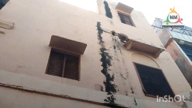 वृंदावन में उत्पादी बंदरों से श्रद्धालु परेशान, जिम्मेदार अधिकारियों का नहीं ध्यान।