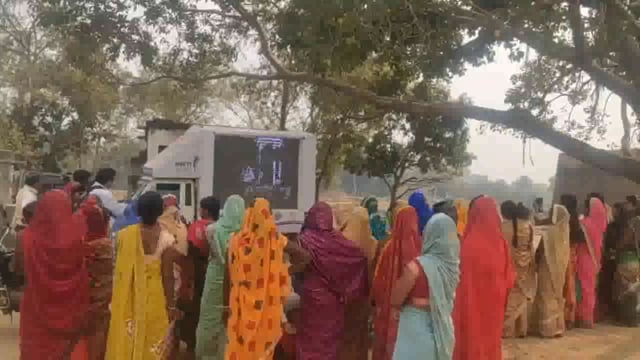 *दीनदयाल उपाध्याय ग्रामीण कौशल योजना के तहत निशुल्क रोजगार कौशल प्रशिक्षण के लिए ग्रामीणों को किया जागरूक*