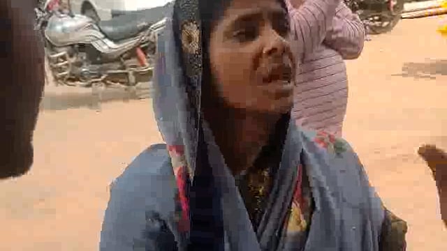 जो वीडियो वायरल हो रहा है उसके बारे में मुझे कुछ नहीं पता इटवा में जमीनी मामले में वायरल वीडियो पर महिला