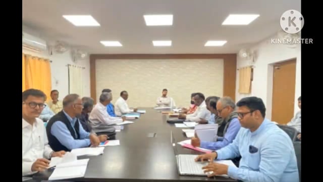 जिलाधिकारी बांका की अध्यक्षता में शिक्षा विभाग की समीक्षा बैठक हुई आयोजित, दिए कई निर्देश