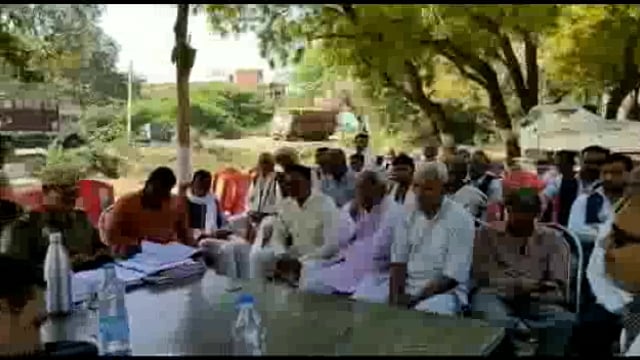 होली तथा शबे-बरात को लेकर तहसीलदार तथा सीओ सदर की अध्यक्षता में जसपुरा थाना में पीस कमेटी की बैठक आयोजित की गई