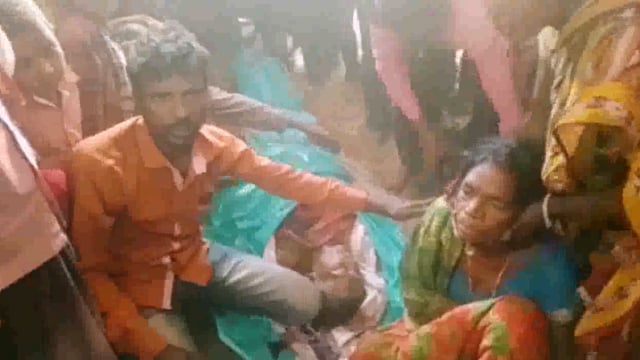 गोपालपट्टी चौक पर एक व्यक्ति को हाईवा द्वारा रोंदने से भागलपुर में इलाज के दौरान हुई मौत, परिजनों में मचा कोहराम