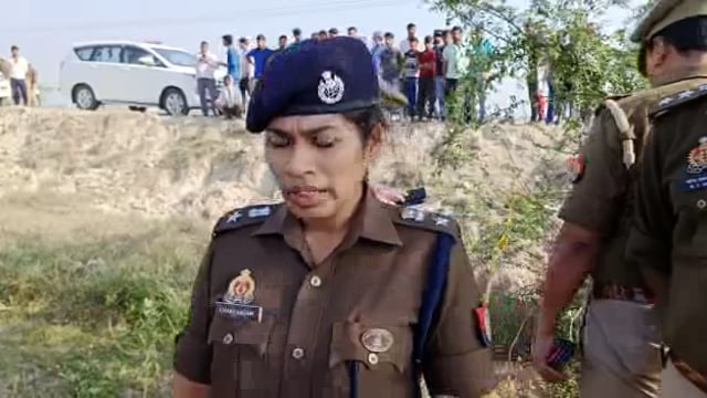 थाना बेला क्षेत्रांतर्गत ग्राम बढ़ौरा में सहायक शिक्षक का शव बरामद होने के सम्बन्ध में पुलिस अधीक्षक औरैया श्रीमती चारू 