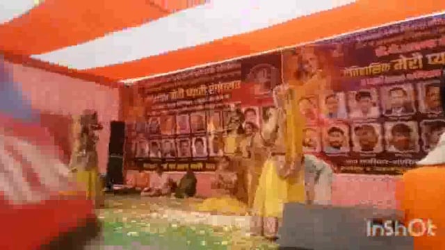 वृंदावन स्थित जयपुर मंदिर में बाल मेला परिवार की तरफ से किया गया रंगारंग होली का प्रोग्राम