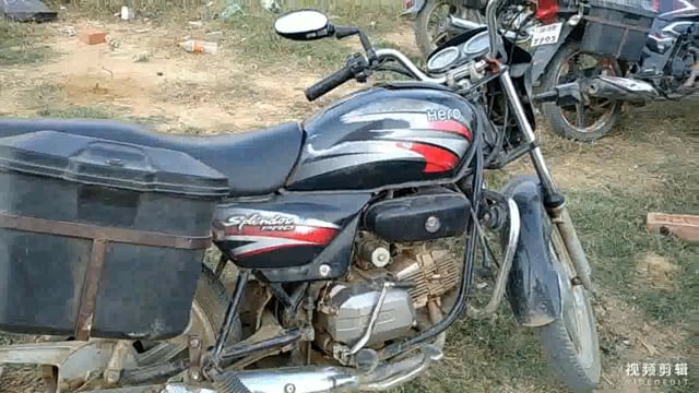 परना डाबर पुलिस ने एक कार,एक बाइक,305 लीटर महुआ शराब,दश हजार रुपया नगद के साथ तीन कारोबारी को गिरफ्तार कर भेजा जेल