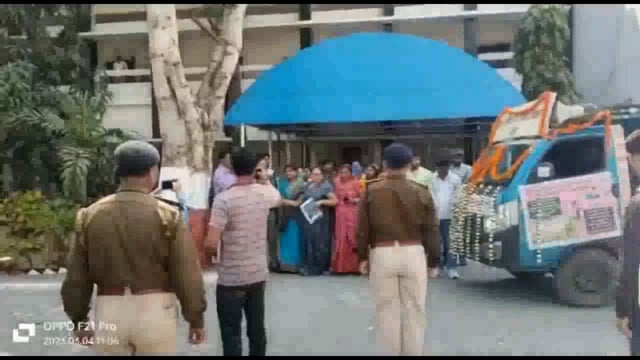 *जीना है तो पापा शराब मत पीना;*  *जागरूकता रथ रवाना* 