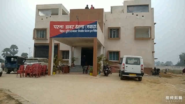 परना डाबर पुलिस ने 60 लीटर महुआ शराब के साथ एक मोटरसाइकिल को किया जप्त