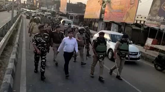 होलिका दहन होली शबे बरात पर्व को लेकर SP के निर्देश पर जिले के समस्त थाना क्षेत्र में किया गया पैदल गस्त