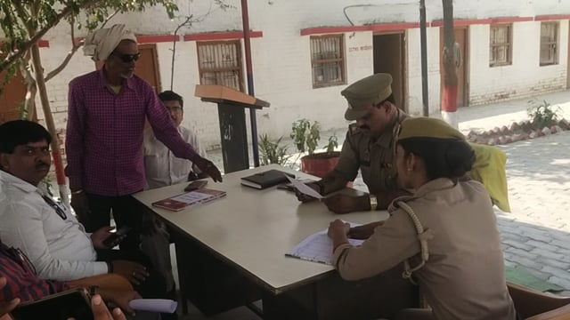 बाघराय थाना परिसर में सम्पन्न हो रहा थाना समाधान दिवस राजस्व के जिम्मेदार रहे नदारत,