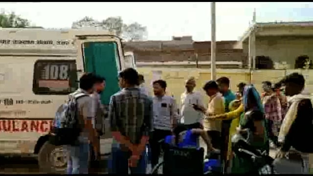 नरी मोड़ में बाइक सवार हुआ सड़क हादसे का शिकार,घायल अवस्था में अस्पताल में भर्ती