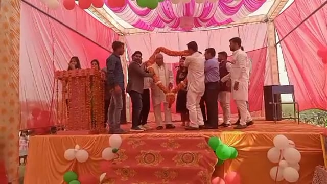 धूमधाम से मनाया गया टारगेट इंटरनेशनल स्कूल का तीसरा वार्षिकोत्सव, सांसद पुत्र करन भूषण शरण सिंह रहे मुख्य अतिथि, 