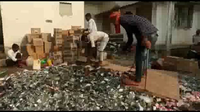 41 कांडों के कुल 2103लीटर जब्त शराब का किया गया विनष्टीकरण