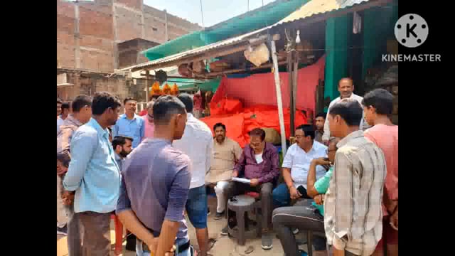 आग की चपेट में आने से खेसर बाजार के चार दुकान जलकर राख 15 लाख से ज्यादा की संपत्ति जली