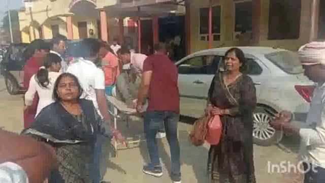 हल्द्वानी उत्तराखंड से आए श्रद्धालुओं के साथ हुई मारपीट गंभीर रूप से घायल जिला अस्पताल किया रेफर