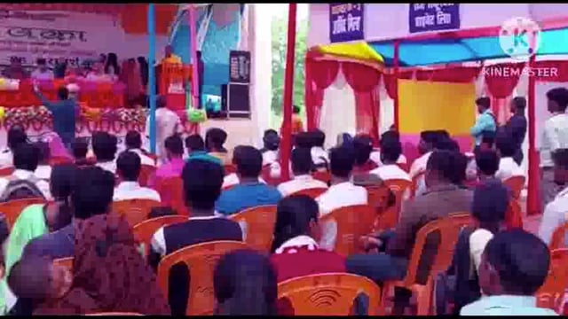 बेरोजगार युवक-युवतियों के लिए आर एस के मैदान में जीविका द्वारा लगाए गए हैं रोजगार मेला मेला में उमडी बेरोजगारों का भीड़